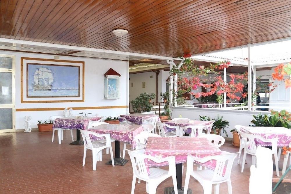 Meuble Andrea Doria Pensión